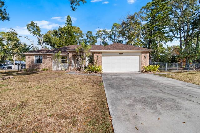 511 W COLLEGE AVENUE, Ruskin, FL 33570