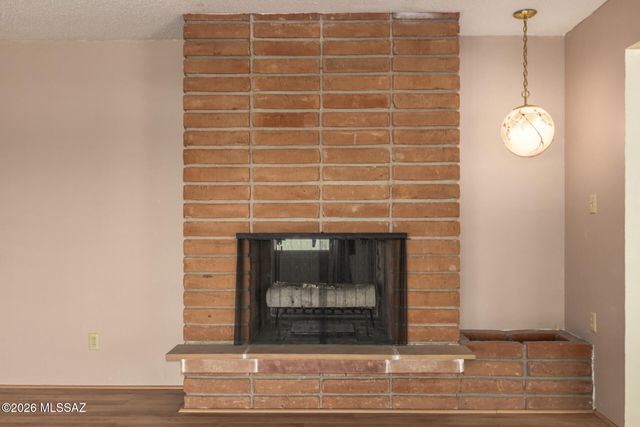 450 E Deone Lane, Tucson, AZ 85704