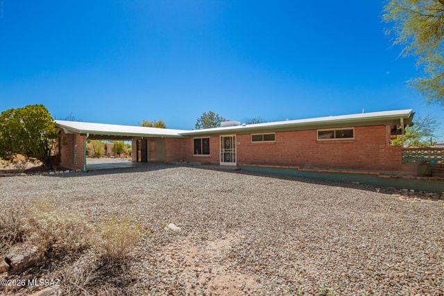 450 E Deone Lane, Tucson, AZ 85704