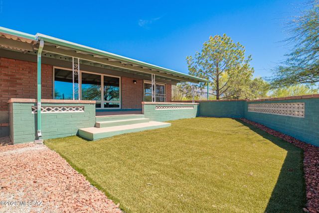 450 E Deone Lane, Tucson, AZ 85704