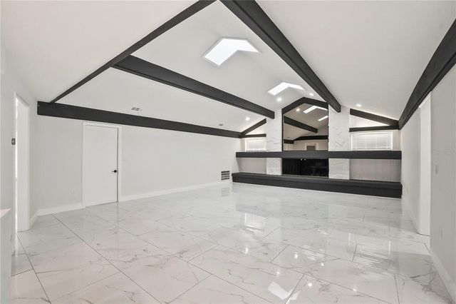2103 DOEFIELD COURT, Valrico, FL 33596