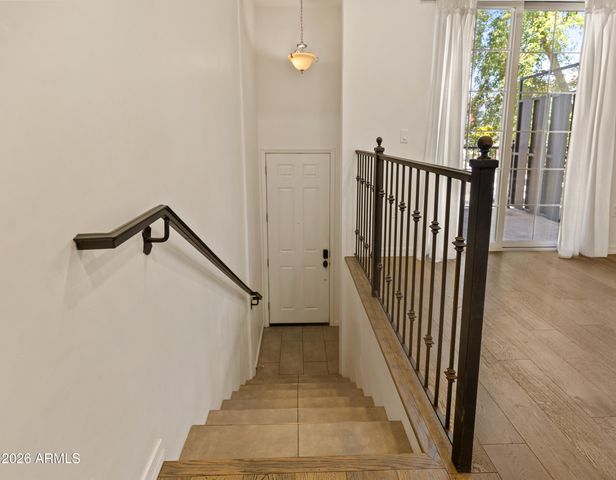 421 W 6TH Street 1002, Tempe, AZ 85281