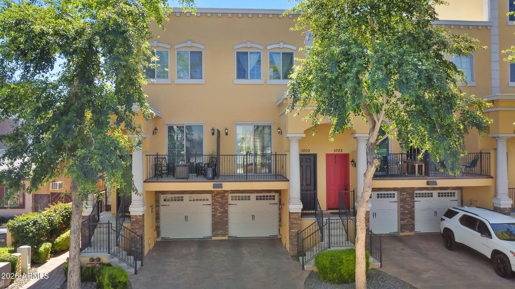 421 W 6TH Street 1002, Tempe, AZ 85281