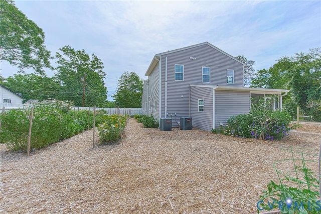 404 Short St, Ashland, VA 23005