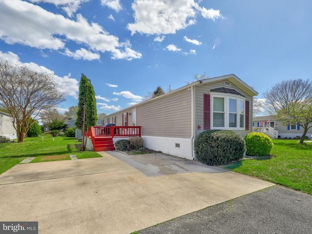 9 BRUNSWICK LN, Lewes, DE 19958