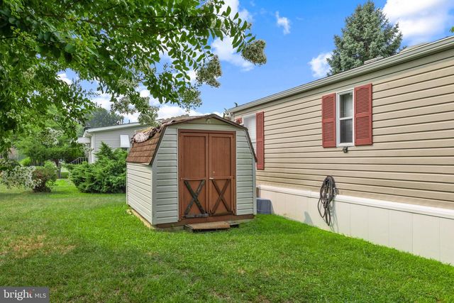 9 BRUNSWICK LN, Lewes, DE 19958