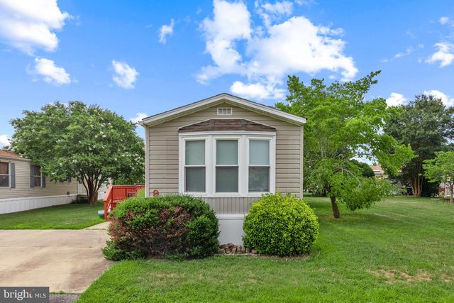 9 BRUNSWICK LN, Lewes, DE 19958