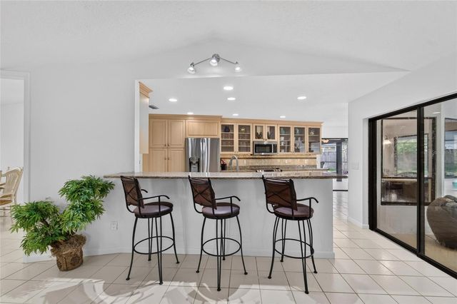 14015 SHADY SHORES DRIVE, Tampa, FL 33613