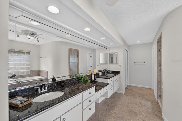 14015 SHADY SHORES DRIVE, Tampa, FL 33613