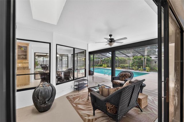 14015 SHADY SHORES DRIVE, Tampa, FL 33613