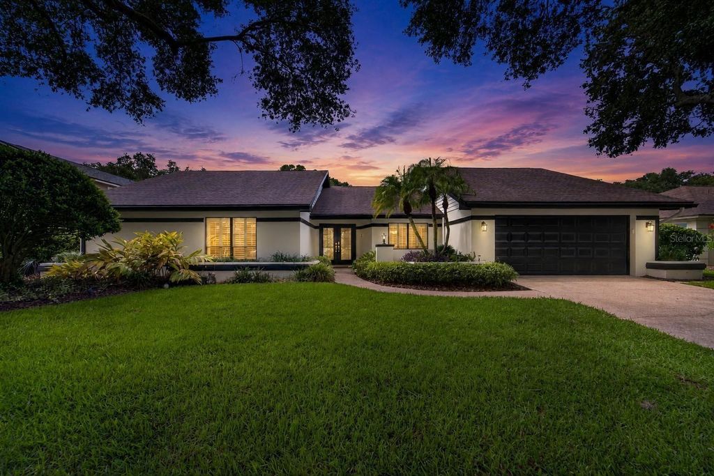 Image 3 of property listing at 14015 SHADY SHORES DRIVE, Tampa, FL 33613