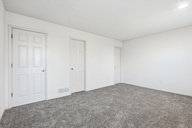 417 N VILLAGE CIR, Columbia, MO 65203