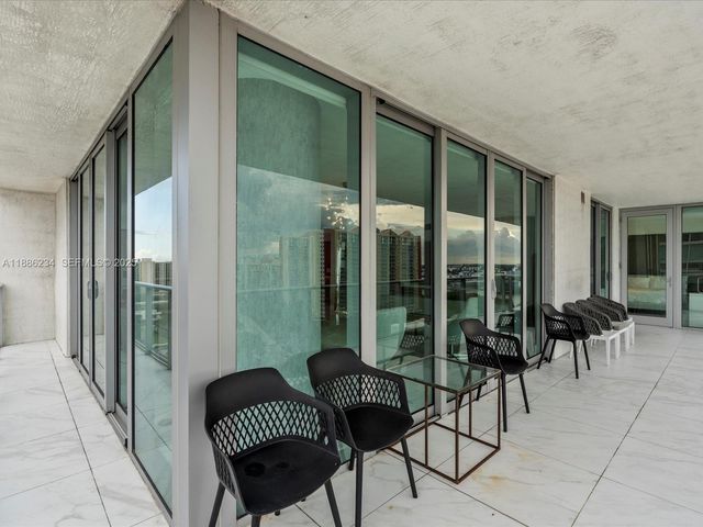 300 Sunny Isles Boulevard 41601, Sunny Isles Beach, FL 33160