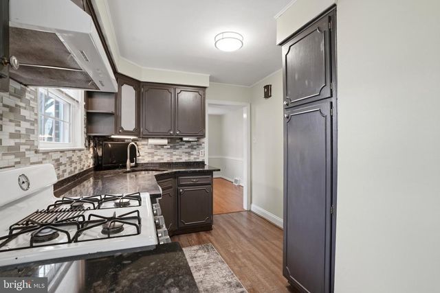 905 ADDINGHAM AVE, Drexel Hill, PA 19026