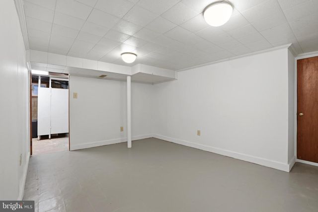 905 ADDINGHAM AVE, Drexel Hill, PA 19026