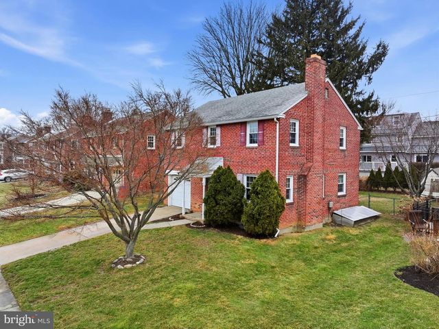 905 ADDINGHAM AVE, Drexel Hill, PA 19026