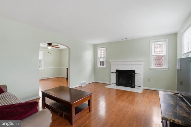 905 ADDINGHAM AVE, Drexel Hill, PA 19026