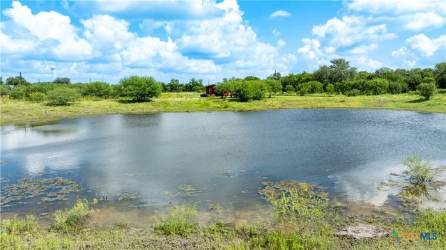 3837 Callihan Road, Luling, TX 78648