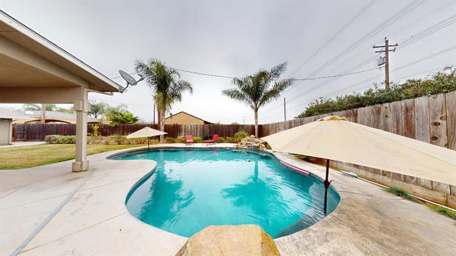 4460 S Carpenter Rd, Modesto, CA 95358