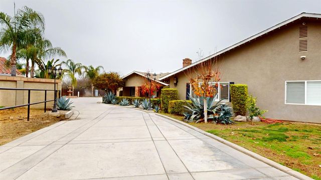 4460 S Carpenter Rd, Modesto, CA 95358