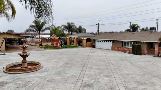 4460 S Carpenter Rd, Modesto, CA 95358