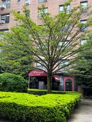 8325 98th Street 5P, Woodhaven, NY 11421