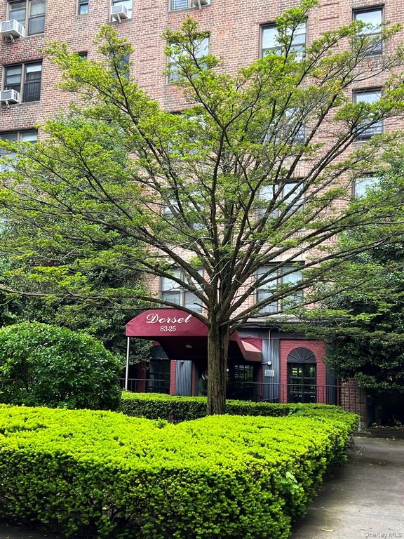 8325 98th Street 5P, Woodhaven, NY 11421
