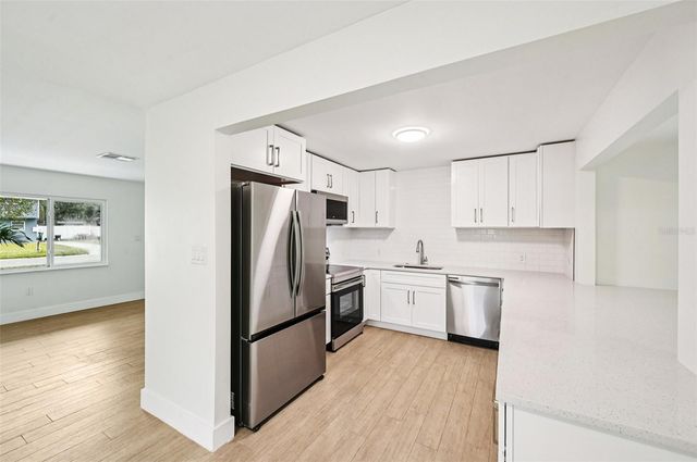 3182 HATTON STREET, Sarasota, FL 34237