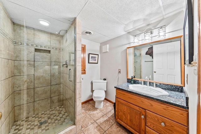 14530 Lindsay DRIVE, Brookfield, WI 53005