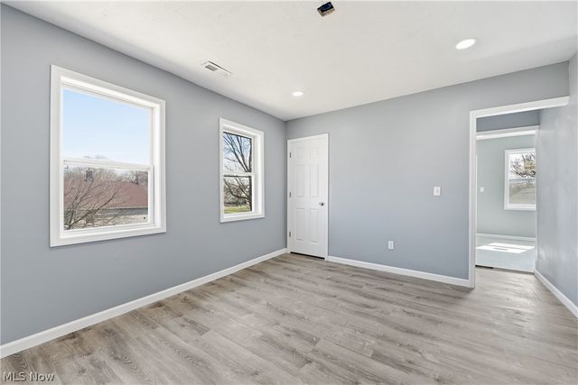 3237 Seymour Avenue, Cleveland, OH 44113