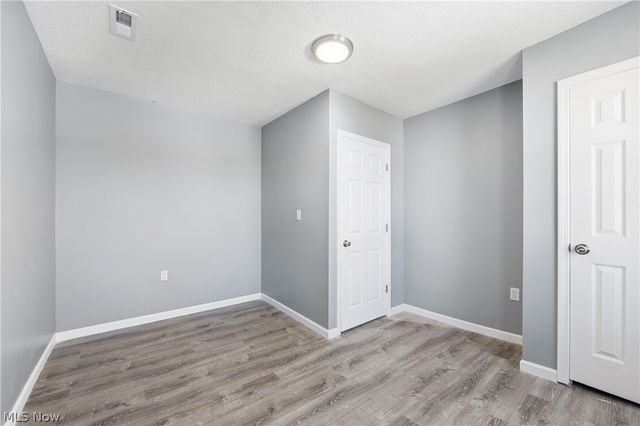 3237 Seymour Avenue, Cleveland, OH 44113