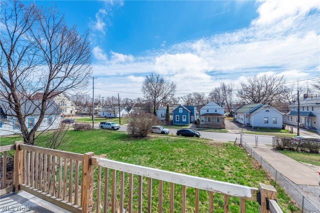 3237 Seymour Avenue, Cleveland, OH 44113