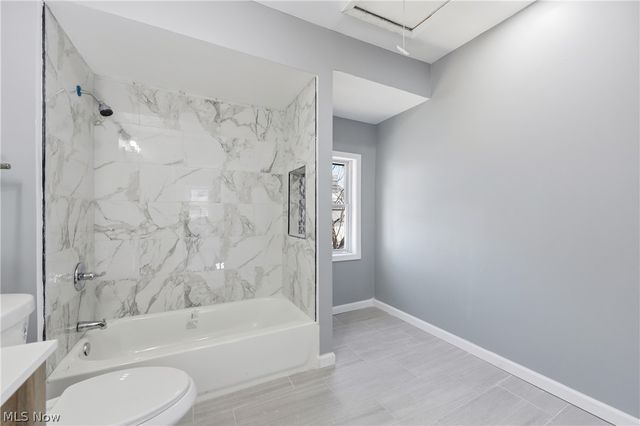 3237 Seymour Avenue, Cleveland, OH 44113