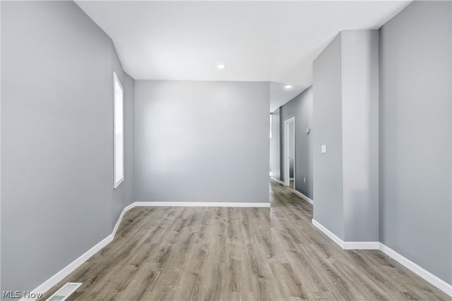 3237 Seymour Avenue, Cleveland, OH 44113