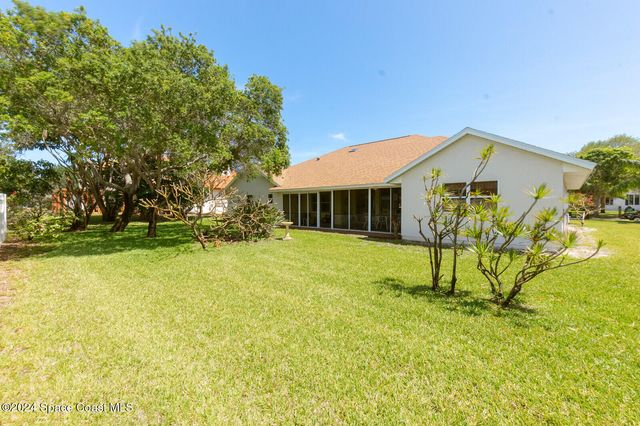 410 Oriole Lane, Indialantic, FL 32903