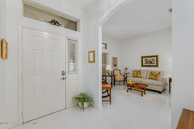 410 Oriole Lane, Indialantic, FL 32903