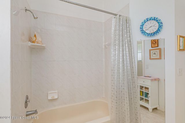 410 Oriole Lane, Indialantic, FL 32903