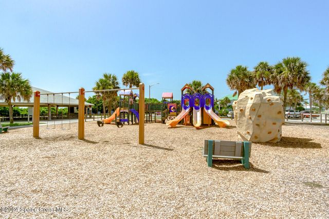 410 Oriole Lane, Indialantic, FL 32903