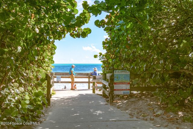 410 Oriole Lane, Indialantic, FL 32903