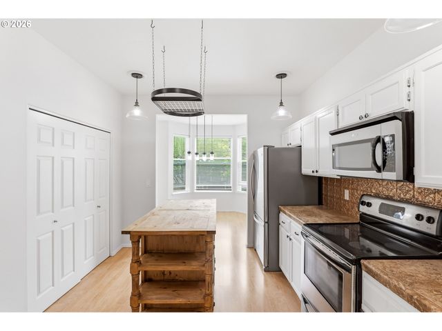 11965 Sw SAGEHEN St, Beaverton, OR 97007