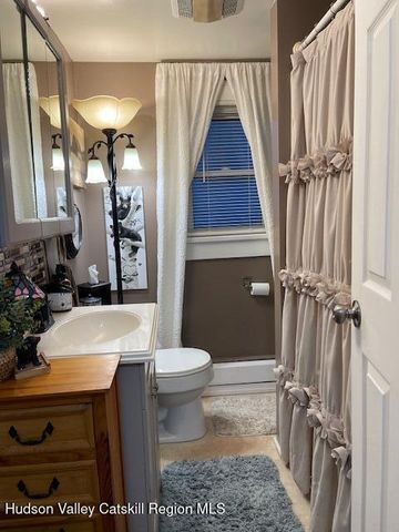 170 Broome Street, Catskill, NY 12414