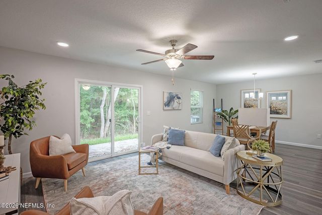 6467 FLOWERS Avenue, Jacksonville, FL 32244