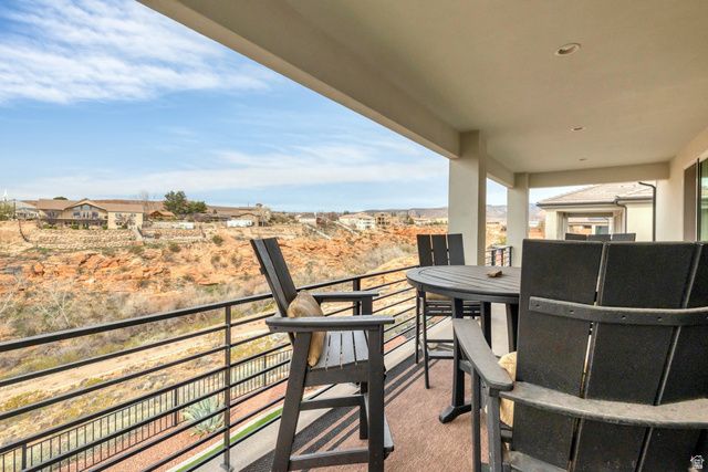 801 N CAMINO PICO, Washington, UT 84780