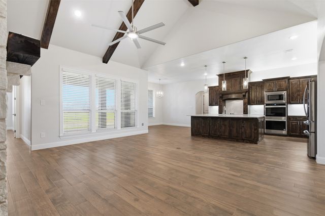 429 Hartley Way, Azle, TX 76020