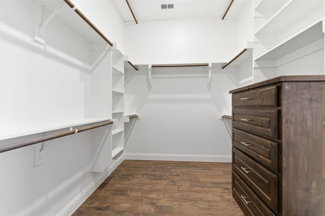 429 Hartley Way, Azle, TX 76020