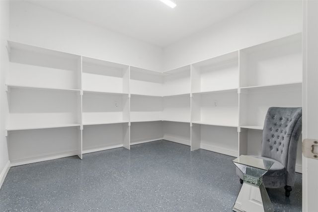 429 Hartley Way, Azle, TX 76020