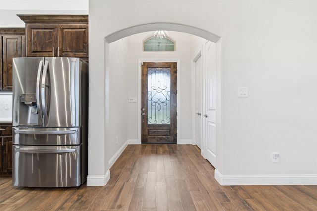 429 Hartley Way, Azle, TX 76020