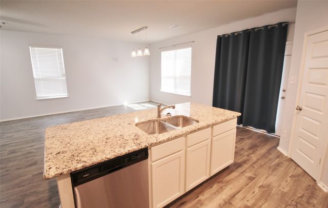 2139 Mossbrook Drive, Royse City, TX 75189