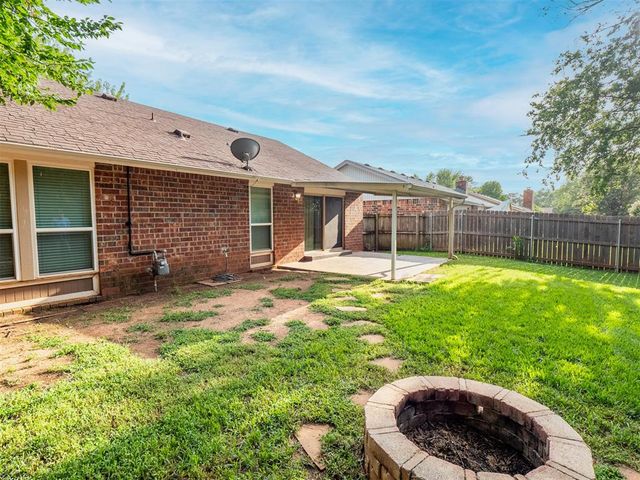 2109 Bois De Arc Circle, Norman, OK 73071