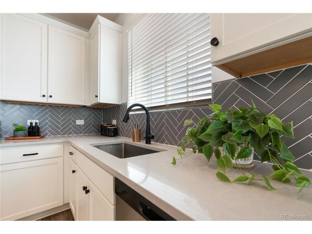 4020 Castle Vista Ln, Castle Rock, CO 80104